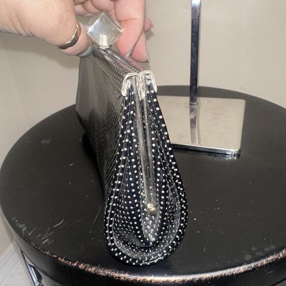 Steve Madden Black Clear Lucite Closure Silver Chain Shoulder Bag Clutch - Picture 4 of 11